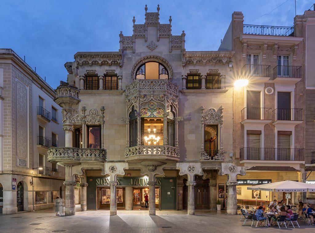 El modernismo en reus la huella de domenech i montaner
