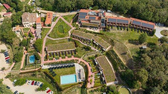 El parque de la muntanyeta en sant boi de llobregat vistas que te dejaran sin palabras