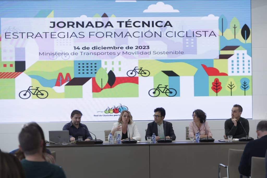 La movilidad ciclista en barcelona logros y retos pendientes