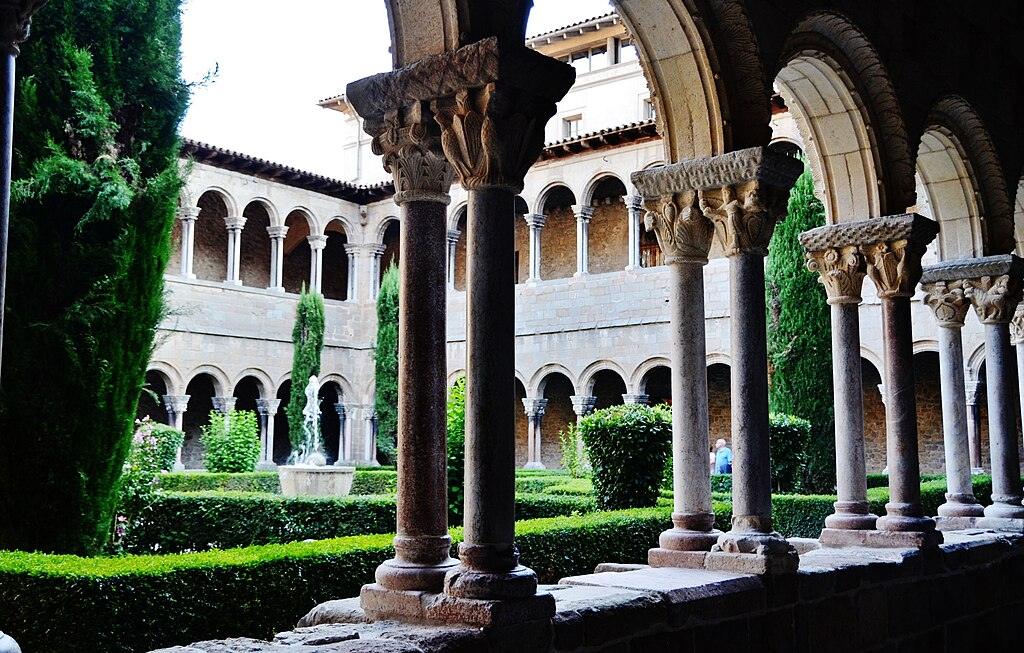 Ripoll y su archivo historico