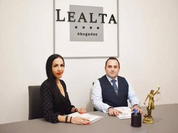 Lealta Abogados