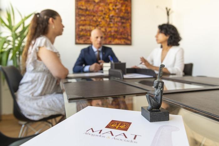 MAAT Abogados Barcelona