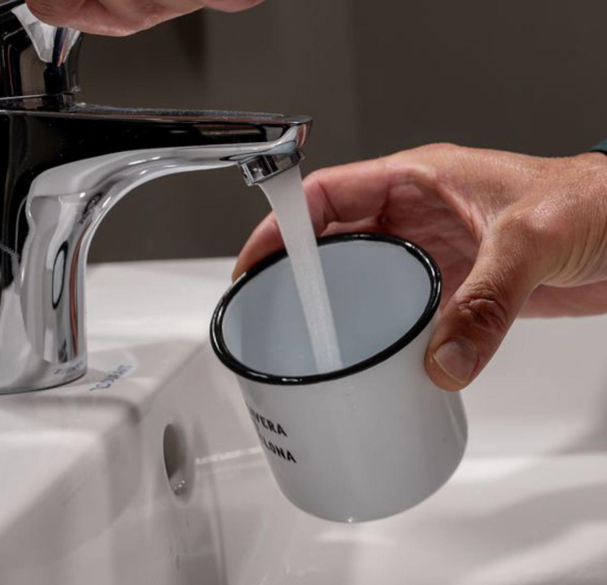 Aumento del recibo del agua en Barcelona: casi un euro más de media en