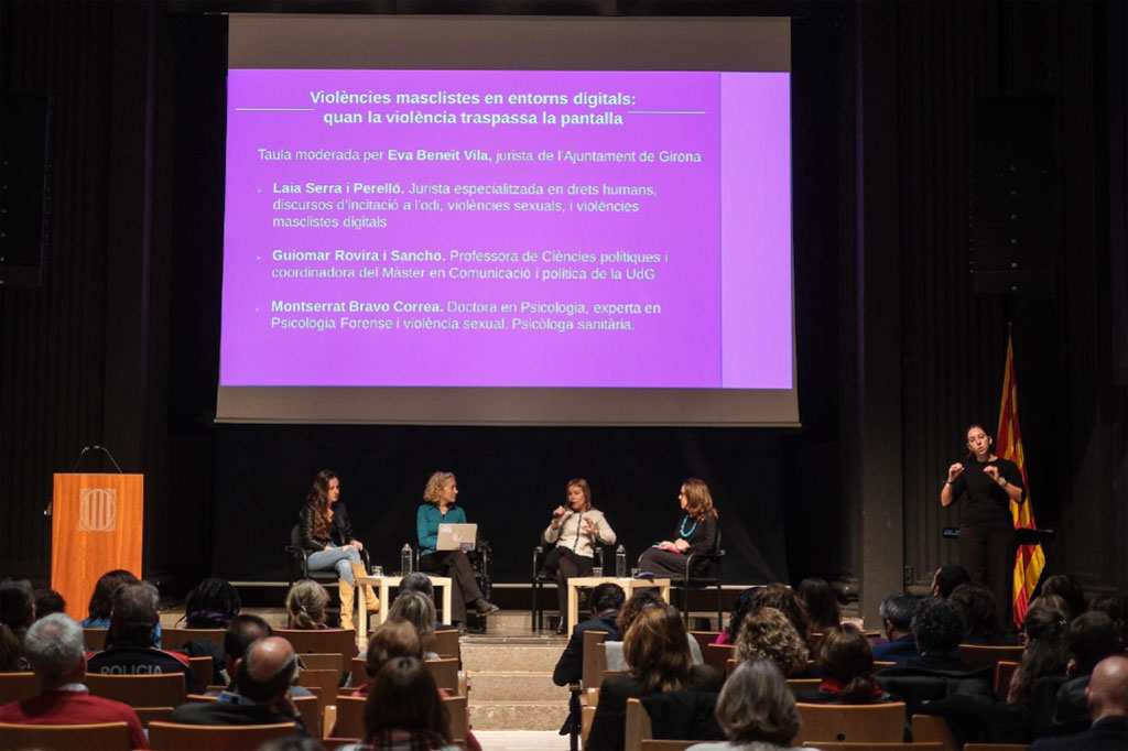 Violencias Machistas Digitales: Enfoque del Día Internacional para la Eliminación de la Violencia contra las Mujeres