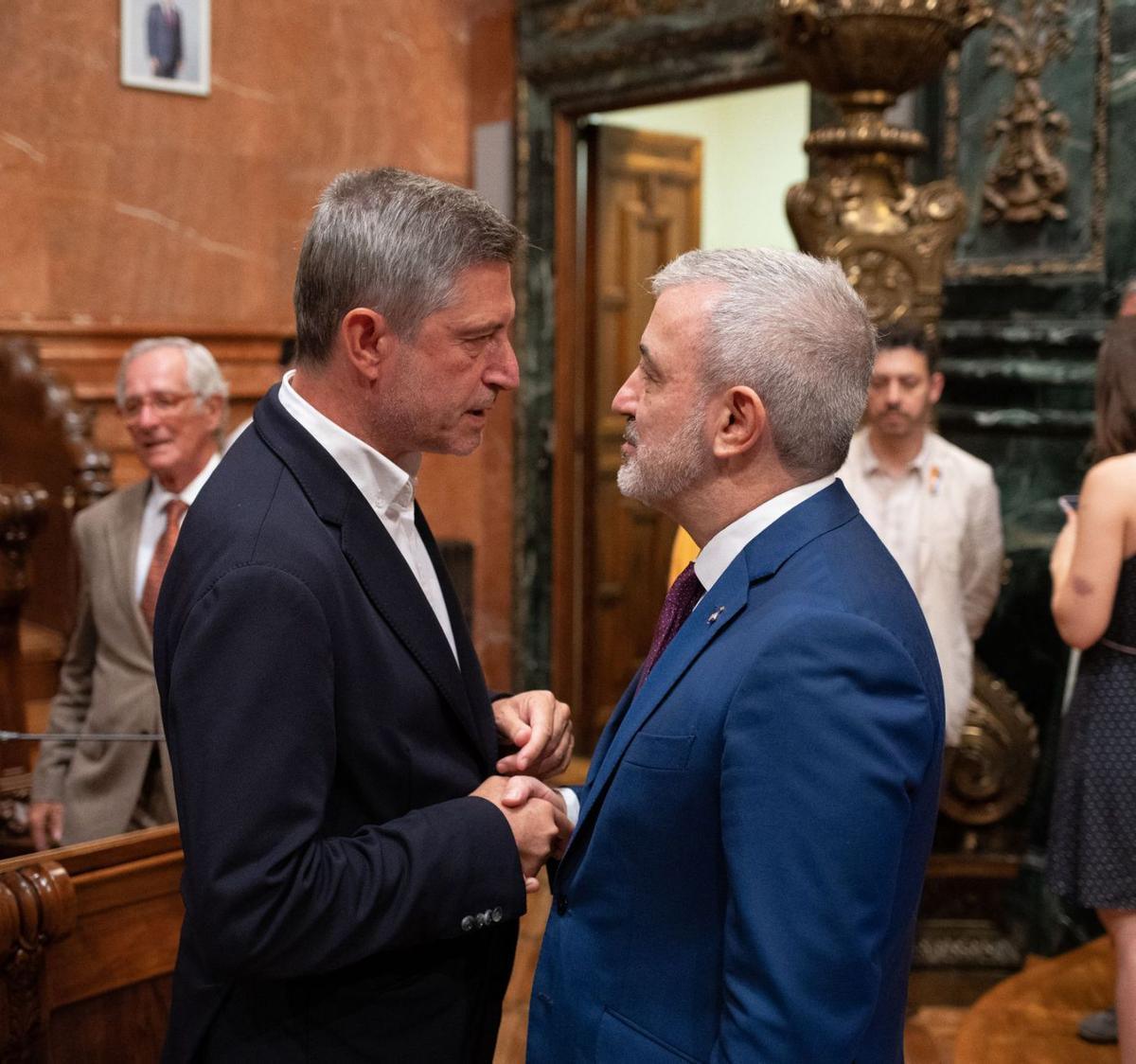Avance de la Ordenanza de Civismo en medio de la lucha por el liderazgo en Junts