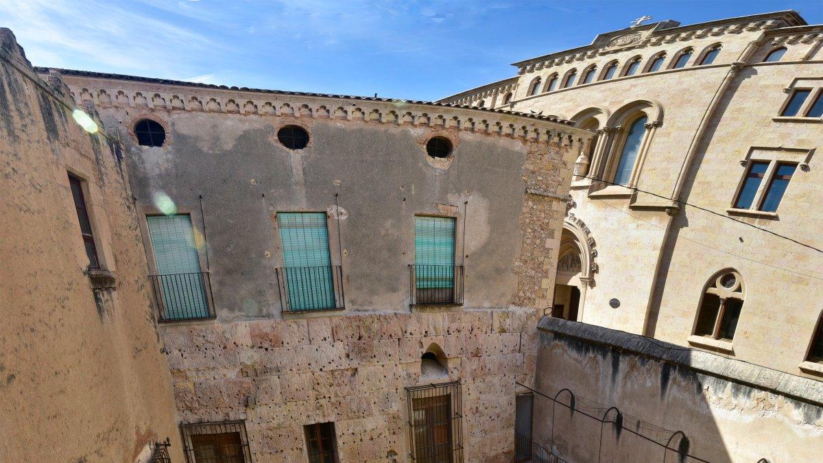 Urgente: El Arzobispado y el ICAC piden protección inmediata para los restos de la sala axial del templo Flavi