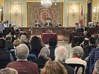 El Obispo Palau Inaugura el Ciclo de Navidad en la Paeria con su Emotivo Pregón
