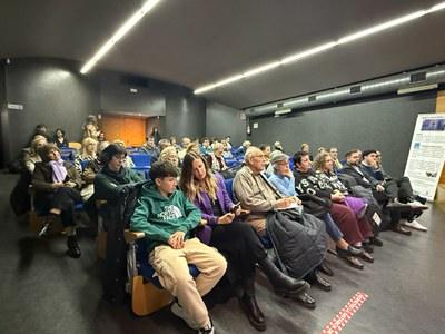 Estrategias I ovadoras de La Paeria para Involucrar a la Juventud en la Vida Asociativa de los Barrios