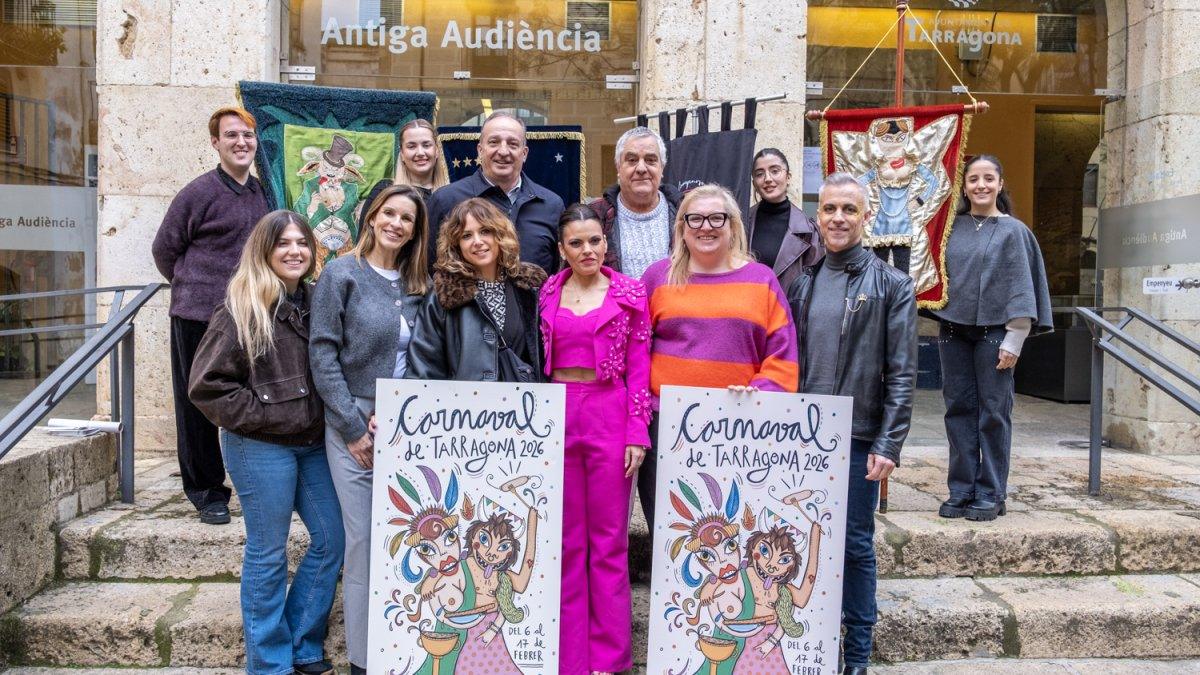 A a Belén Romero y Dani Medina: Reina del Carnaval y Concubino de la Comparsa Sinhus y Urban Style