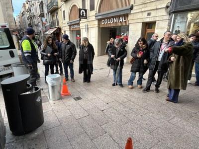 Renovación de Papeleras en el Eix Comercial: La Paeria Mejora el Mobiliario Urbano para una Ciudad Más Limpia y Atractiva