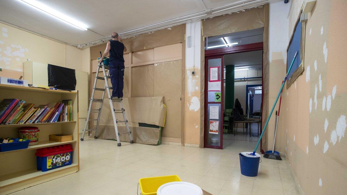 Tarragona licita la renovación de pintura en las escuelas Campclar, Els Àngels y El Serrallo