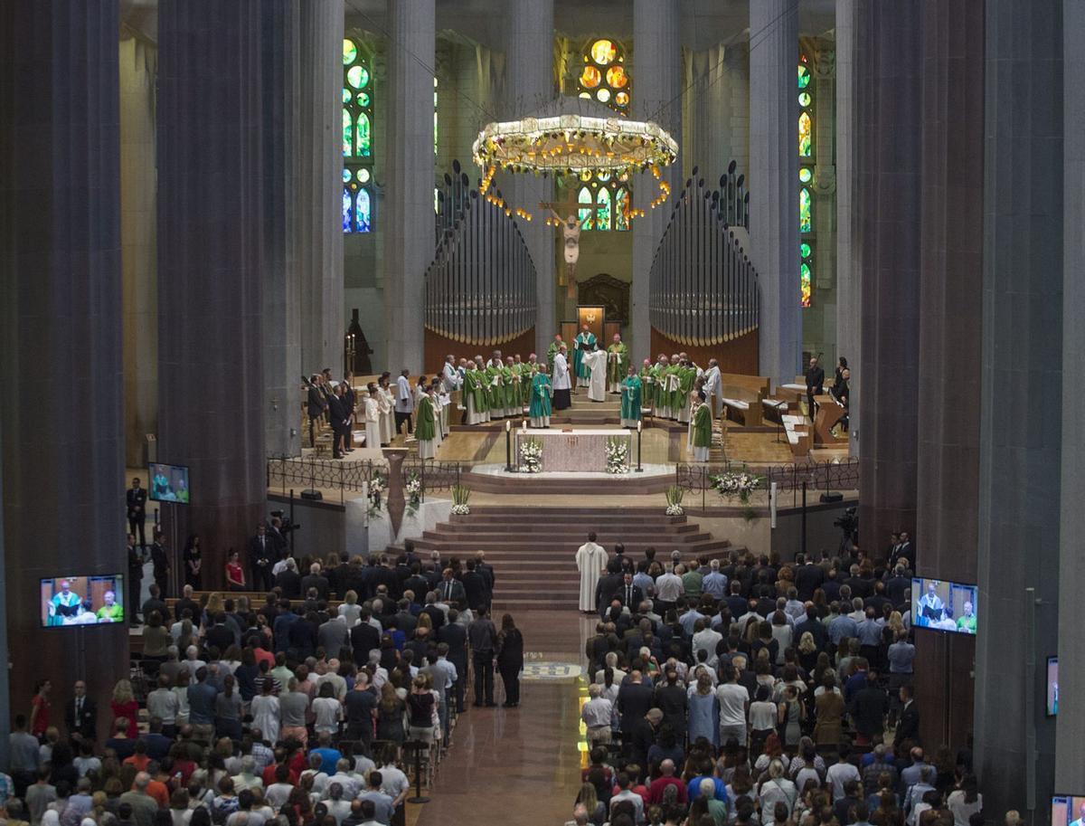 El Papa oficiará una misa histórica en la Sagrada Familia: detalles y fechas clave
