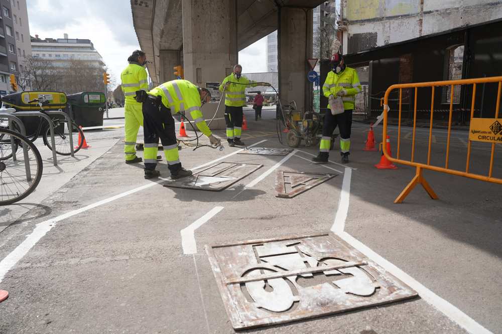 Mejora de la movilidad en Girona: El Ayuntamiento ordena el espacio bajo las vías del carrer de Tomàs Mieres