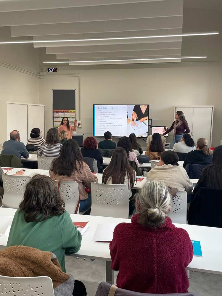 Descubre los 21 Cursos y Talleres Formativos del Ayuntamiento de Girona para Potenciar tu Empleabilidad y Habilidades Profesionales