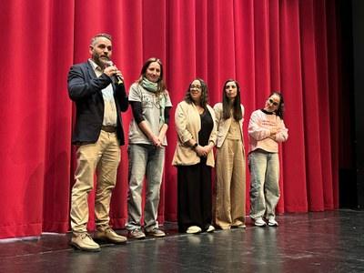 El 90% de las Escuelas Secundarias en Lleida se Sumergen en el Max Experience