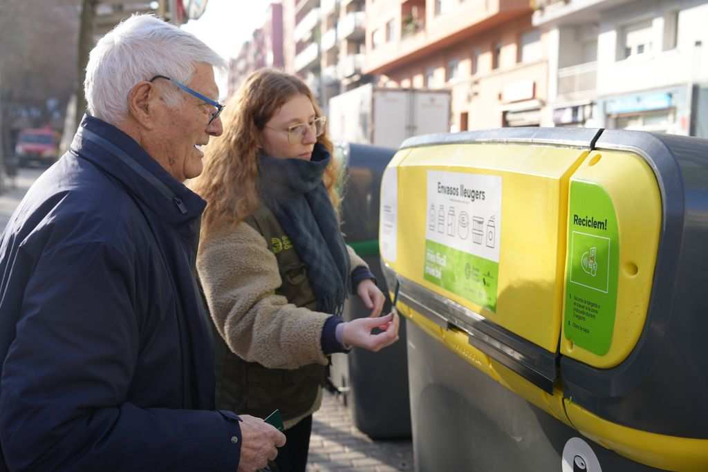 Girona logra reducir un 38,7% los residuos fuera de los contenedores en solo seis meses