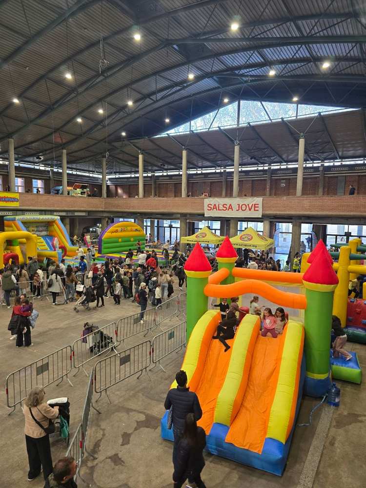 El Parque Infantil de Setmana Santa La Mona Atrae a Más de 8,000 Visitantes en su Segunda Edición
