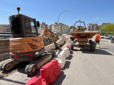Mejora de la Calle Roger de Llúria: Ampliación de Aceras y Nuevos Pasos Peatonales