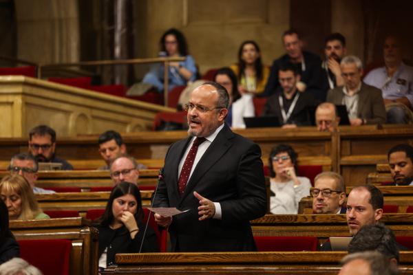 El Parlament rechaza la moción del PPC para aumentar la presencia del castellano en las escuelas