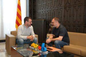 Alcaldes de Girona i Terrassa Unen Forces para Potenciar el Municipalisme y Crear un Espacio de Colaboración