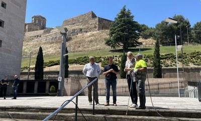 Mejora del Confort y Convivencia: Limpieza Intensiva en la Plaza de Josep Prenafeta