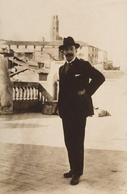 Accede al Fondo Viñes del Archivo Municipal: Patrimonio Cultural al Alcance de Todos