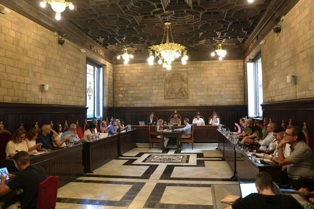 Resumen del Pleno Municipal Ordinario de Agosto 2026: Decisiones Clave y Proyectos Destacados