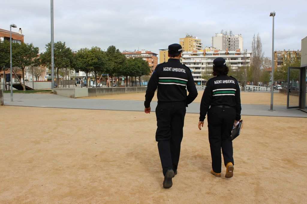 Girona Refuerza el Control de Residuos Comerciales con la Incorporación de Dos Nuevos Agentes Ambientales
