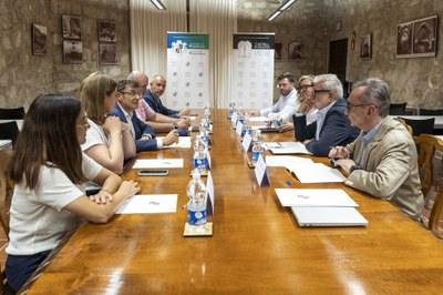 Mequinenza y La Paeria: Protocolo de Colaboración para Fortalecer Vínculos Históricos entre Municipios