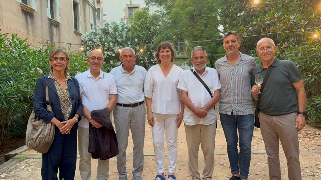 Marta Alsina i Conesa participa en el acto de relevo del Síndic Municipal de Greuges en Sant Feliu de Guíxols
