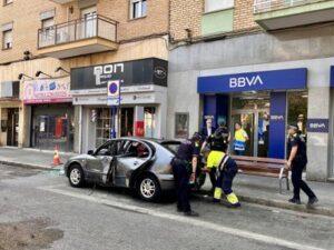 Explosión accidental en coche estacionado en Lluís Companys deja 5 heridos