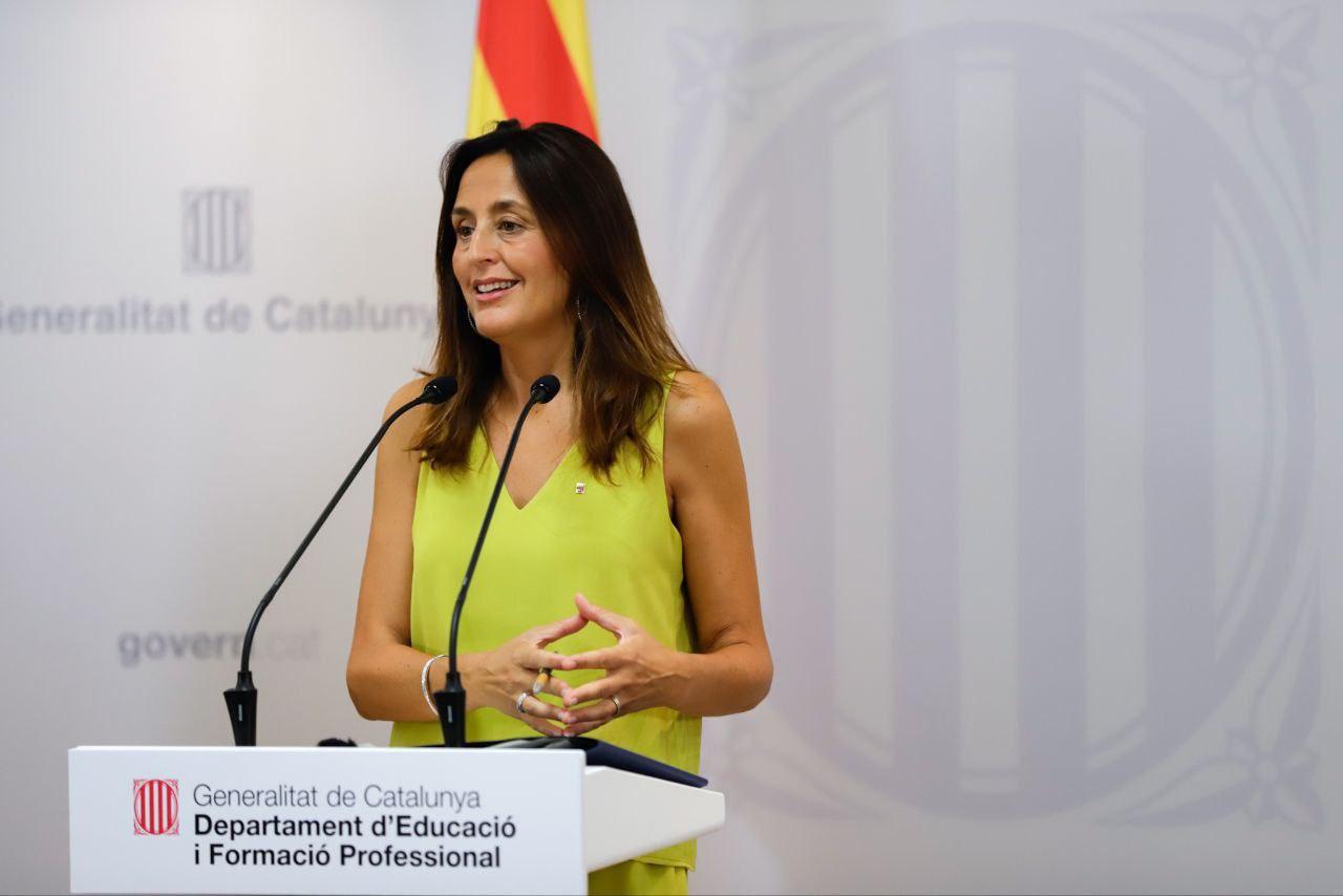 Educación en Crisis: Errores en Oposiciones Revelan Fallos en la Gestión de la Generalitat