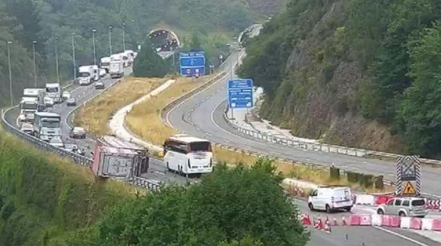 España alcanza el segundo menor número de muertes en carretera desde 1960: 107 fallecidos en julio