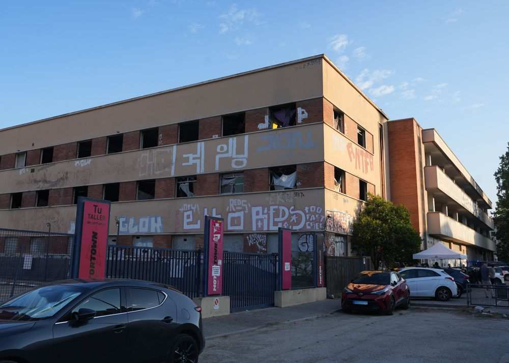 El Ayuntamiento de Girona y el Departamento de Educación firman el acuerdo de entrega de la antigua fábrica Simon para nuevos proyectos educativos