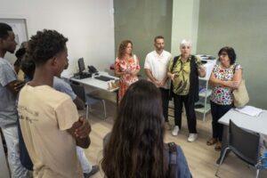 Nueva Oficina del IMO en El Clot: Impulso a la Orientación Laboral y la Cohesión Comunitaria por Parte de La Paeria
