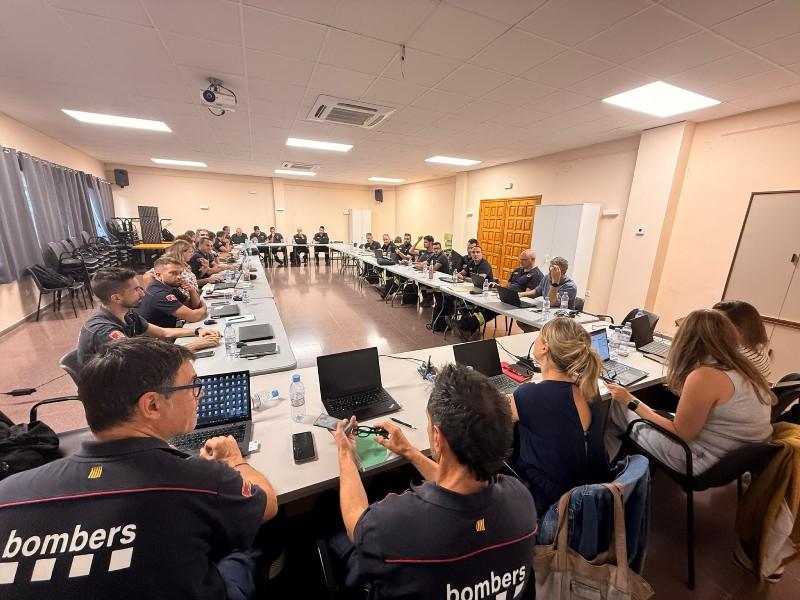 Presentació del nou Consell de Bombers Voluntaris de Seròs després de les últimes eleccions