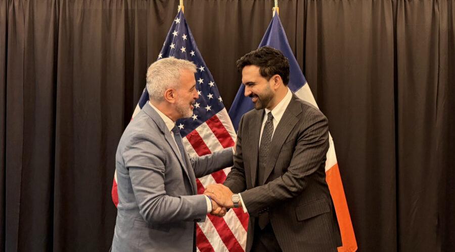 Barcelona y Nueva York: Colaboración para Garantizar Viviendas y Comercio Asequible en las Ciudades