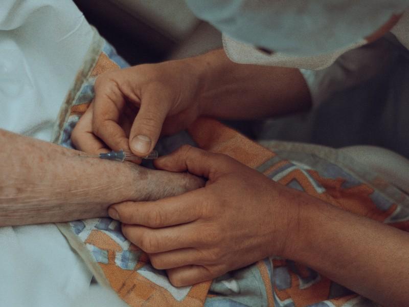 Catalunya: 499 sol·licituds d'ajuda a morir el 2025, un 39% més que el