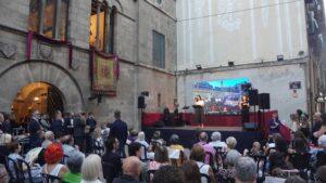 Descubre la magia musical en el inicio de las Fiestas de Otoño en La Paeria