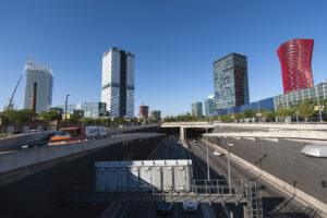 Descubre los Mejores Recursos del Barcelonès: Turismo Activo, Cultura y Atracciones Más Valoradas por Usuarios Online