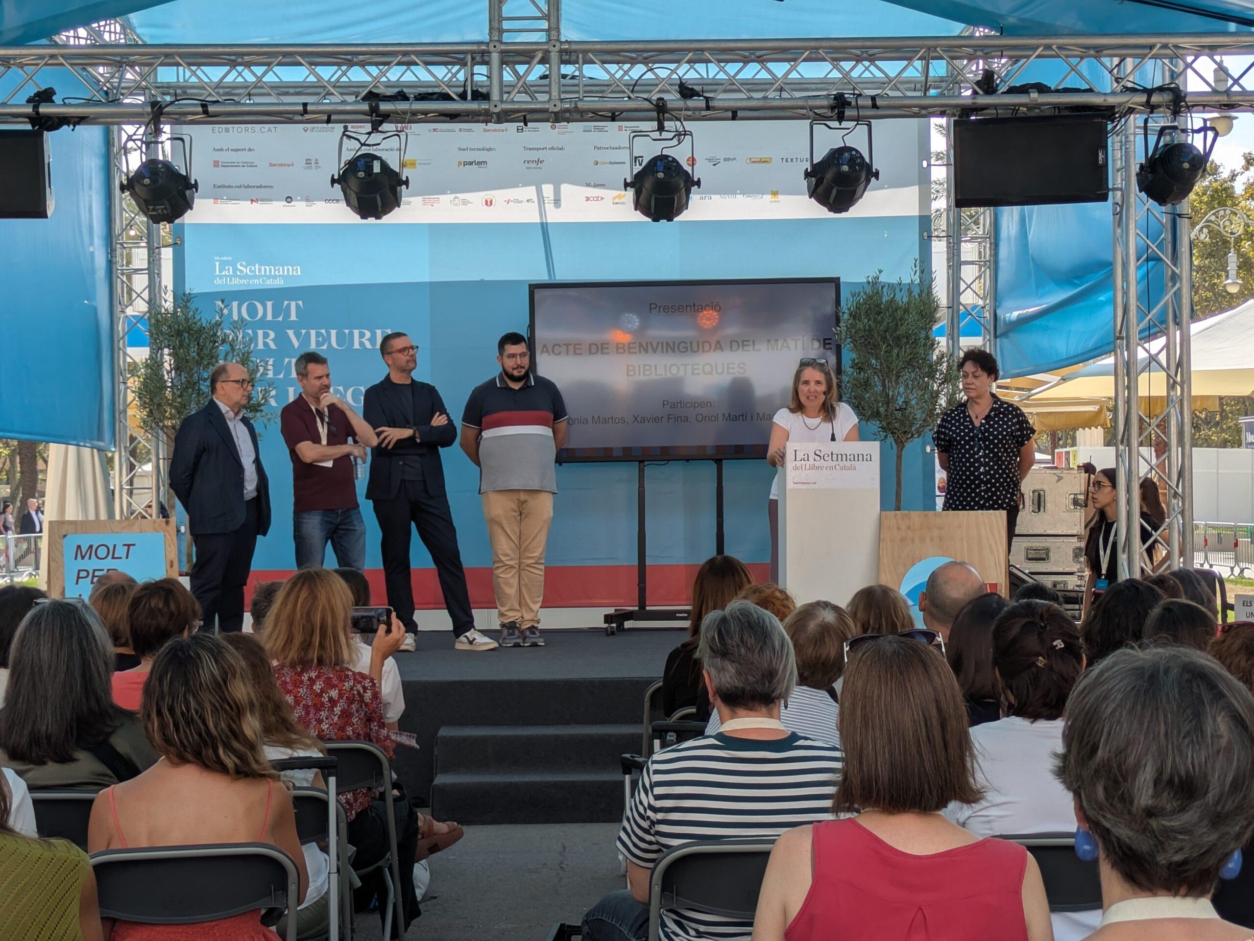 Las Bibliotecas Municipales Brillan en La Semana del Libro en Catalán