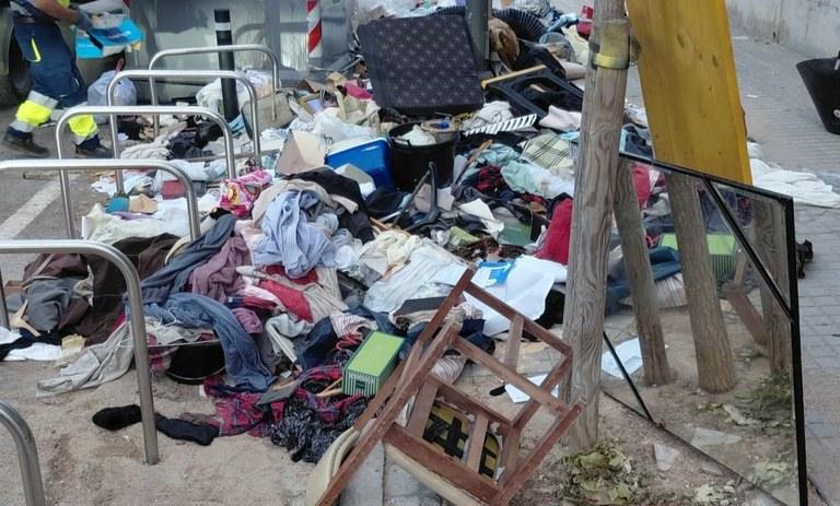 Multan con 6.003 euros a individuo por realizar tres vertidos ilegales en Campclar