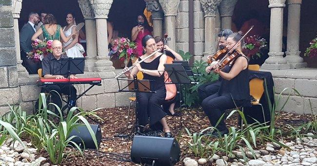 La Bona Música: músics per a casaments i esdeveniments a Barcelona que converteixen cada moment en emoció