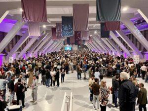 La XIV Fiesta del Vino alcanza récord de participación en su debut en el Palau de Vidre