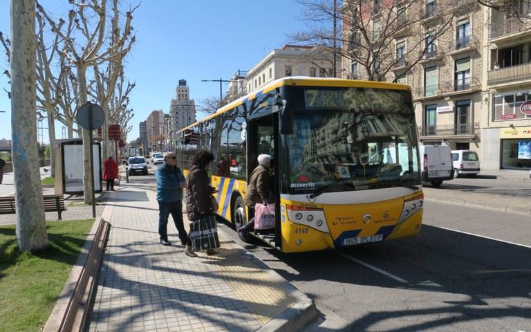Ampliación del servicio de autobuses al cementerio para Tots Sants