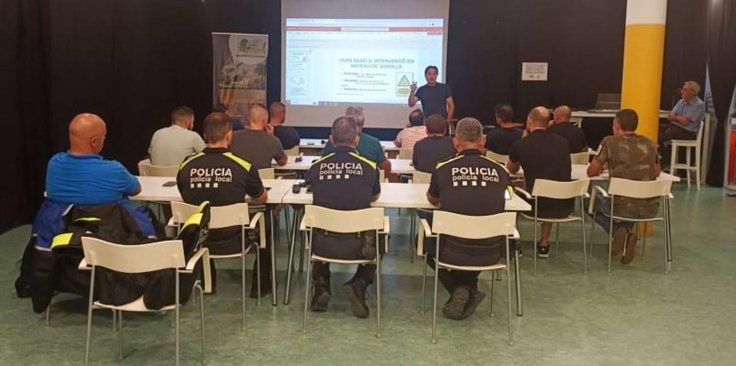 La Diputación de Barcelona y el Institut de Seguretat Pública de Catalunya forman a más de cien policías locales en